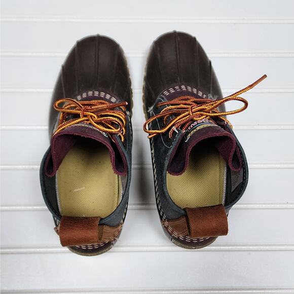 L.L. Bean Kids Bean Boots - Picture 2 of 11